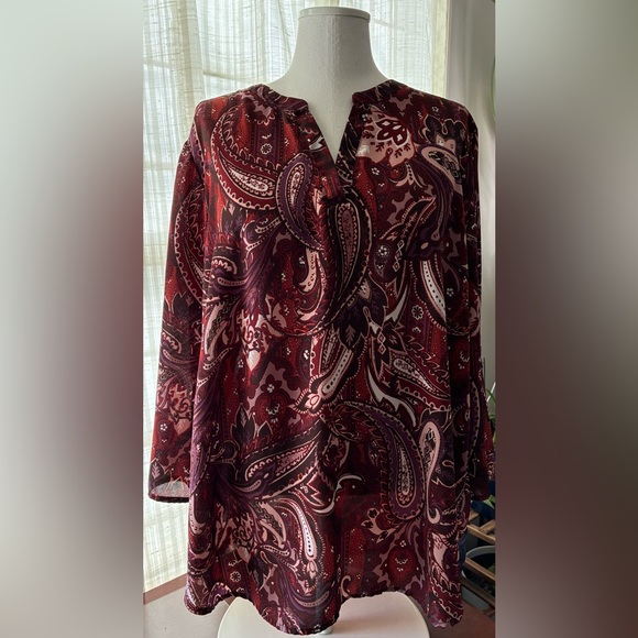 Maurices Tops - Maurices Burgundy Paisley 3/4 Sleeve Blouse